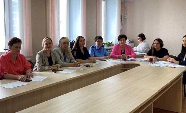 В Кирове наказали семерых родителей за ненадлежащее воспитание детей