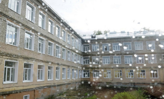 В кирово-чепецкой школе № 7 смонтируют освещение до 20 сентября