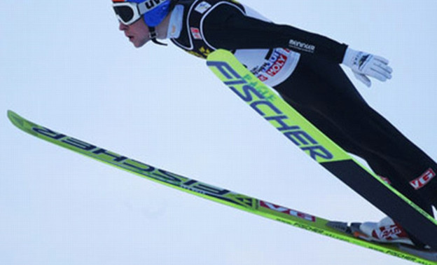 Кировские летающие лыжники успешно выступили на отечественных и международных стартах