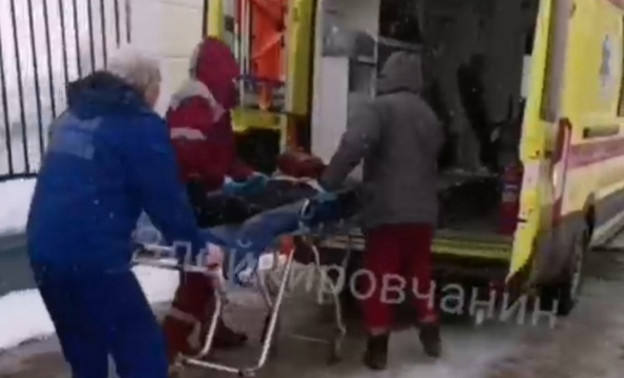 В администрации Кирова прокомментировали ситуацию с травмированной в Динамовском проезде женщиной