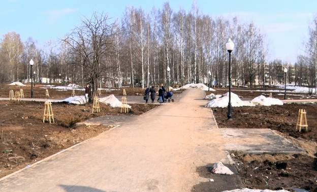 Качество ремонта в Кочуровском парке оценит комиссия