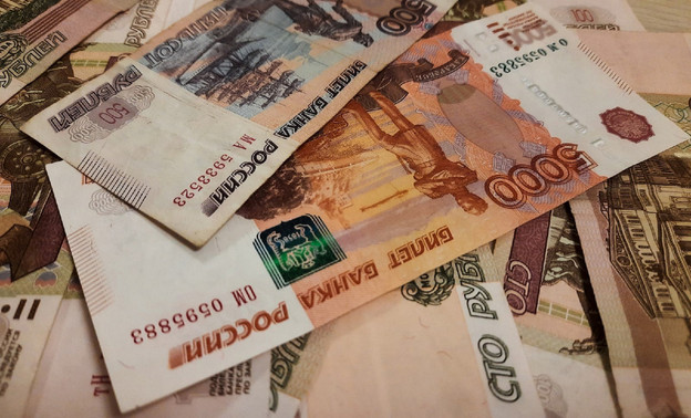 Два омутнинских школьника нашли сумку с миллионом рублей и отнесли её в полицию