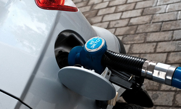 С января на кировских заправках ожидается новый рост цен на бензин