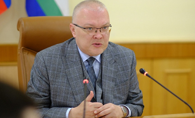 Губернатор вынес администрации Котельничского района публичное замечание