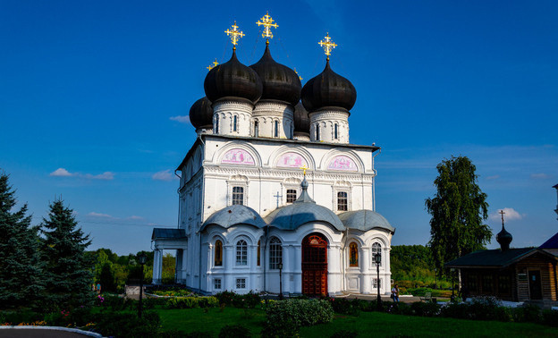 В канун Пасхи кировчане смогут освятить еду во всех храмах Вятской епархии