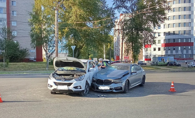 В ДТП на Московской пострадал водитель иномарки