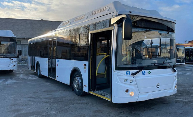 Новые автобусы вместимостью 108 человек прибыли в Киров