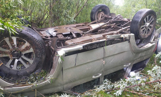 В Кирово-Чепецком районе водитель УАЗа съехал в кювет и опрокинулся