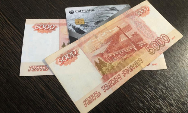 Хотела заработать 3500 рублей, но лишилась более 200 тысяч: кировчанка стала жертвой дистанционных мошенников