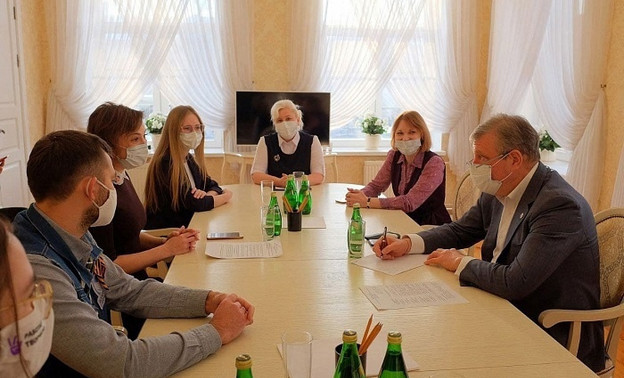 На добрые дела в Кировской области выделят 8 миллионов рублей