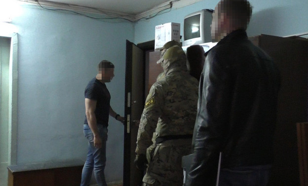 Кировчанин вербовал жителей области в экстремистскую группировку