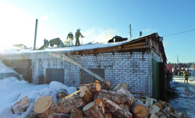 Пожарные в Куменском районе не дали сгореть 200 коровам
