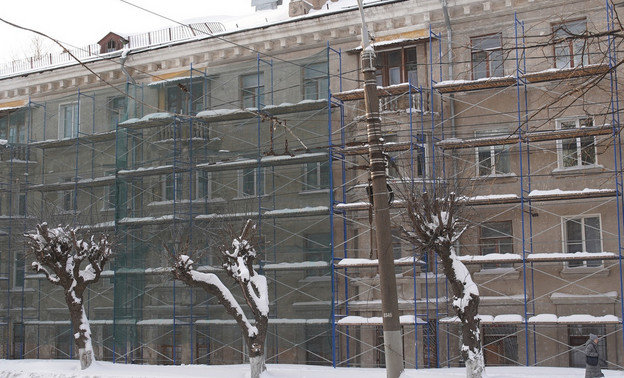 На ремонт фасадов кировских многоквартирных домов выделили 14 млн рублей