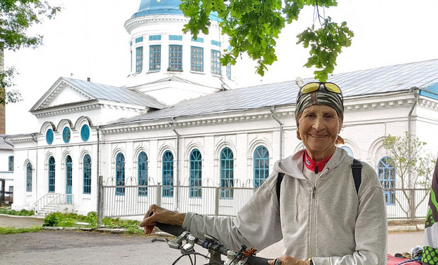 В Кировскую область приедет 81-летняя велопутешественница, которую внесли в Книгу рекордов России