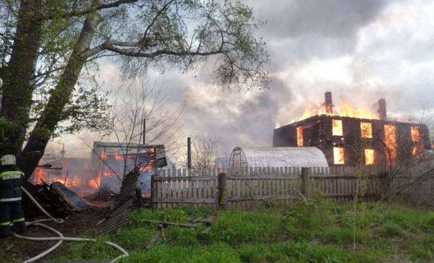 Последствия страшного пожара в Орлове (видео)