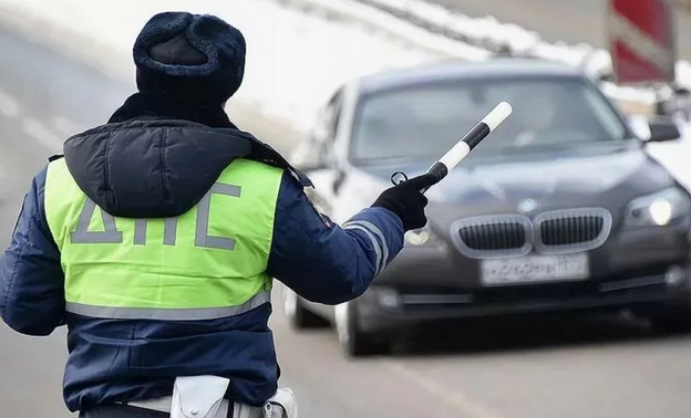Инспектора ДПС из Котельнича признали виновным в мошенничестве