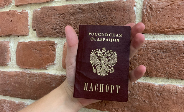 Кировчан предупреждают: загранпаспорта теперь оформляют на новой улице