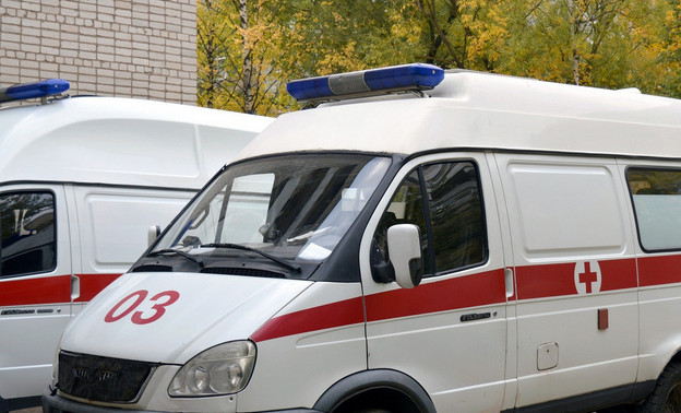 В Омутнинском районе в аварии погиб водитель иномарки
