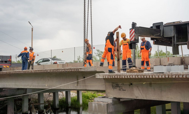 Капремонт мостов через реку Сандаловку завершат до конца сентября