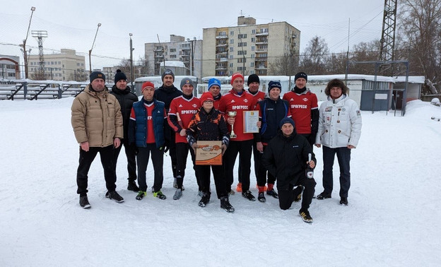 В Кирове завершился областной чемпионат по футболу среди ветеранов