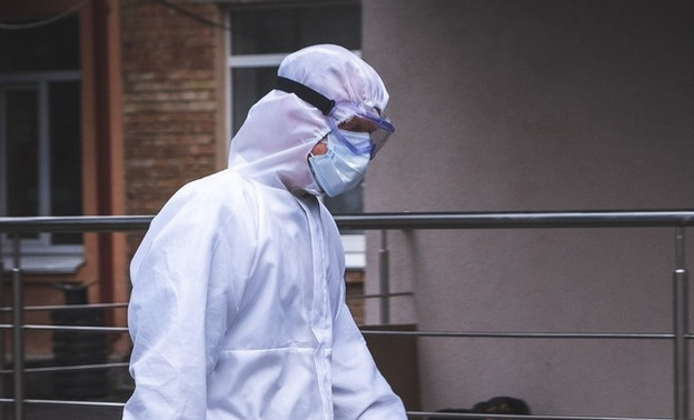 В России почти 700 человек заразились «омикроном»