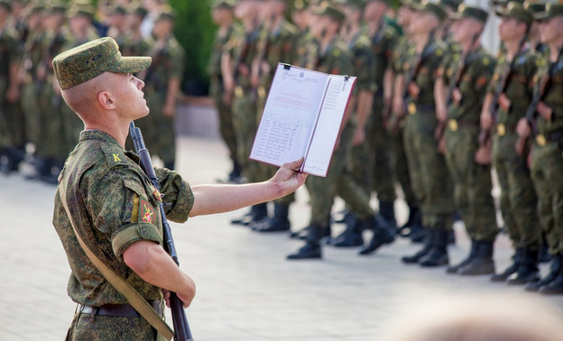 День военной присяги в России будут отмечать 21 ноября