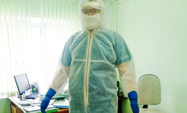 «Ехал как на обычный вызов»: кировский врач удалил зуб пациенту на карантине