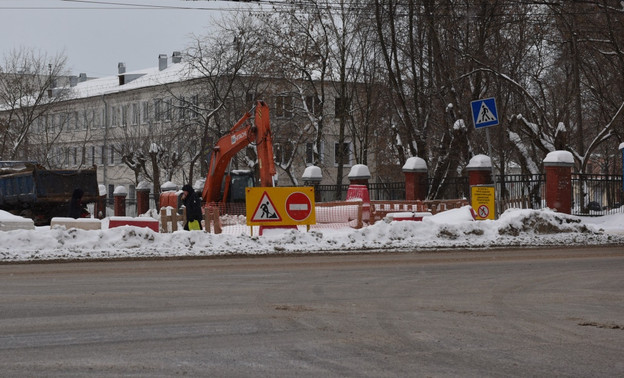 Ограничение движения по улице Попова продлили до конца июня