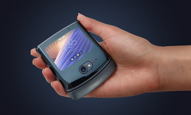 Компания Motorola выпустила новые складные смартфоны