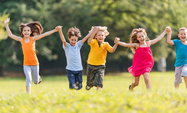 49 % кировчан считают, что детство современных детей счастливее их собственного