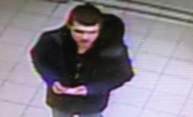В Кирове полицейские разыскивают молодого человека, похитившего продукты питания из магазина (ФОТО+ВИДЕО)