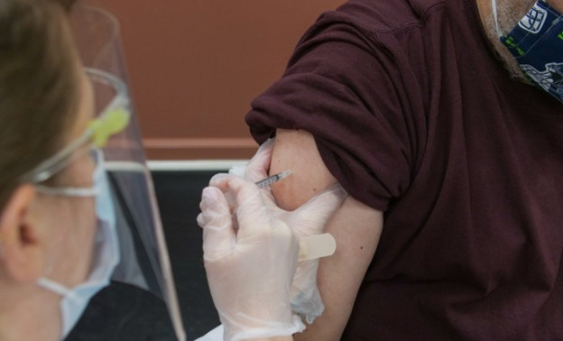 В Кировскую область ввезли новую вакцину от коронавируса
