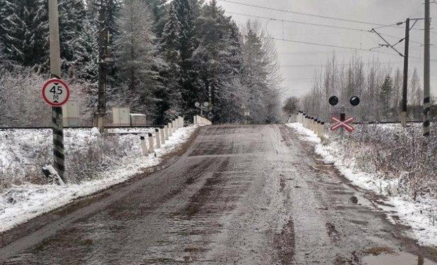 В Кирово-Чепецком районе ограничат движение через ж/д переезд в деревне Мокрецы