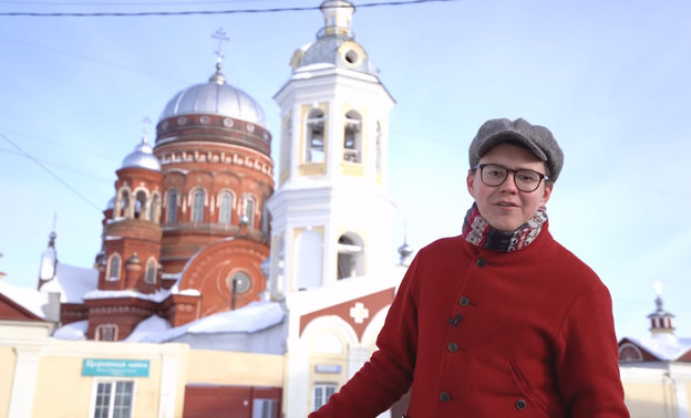 «Красивой архитектуры хватит на 300-тысячный город»: историк Павел Гнилорыбов снял короткометражный фильм об Уржуме