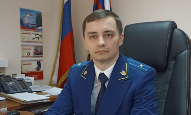 В трёх районах Кировской области назначили новых прокуроров