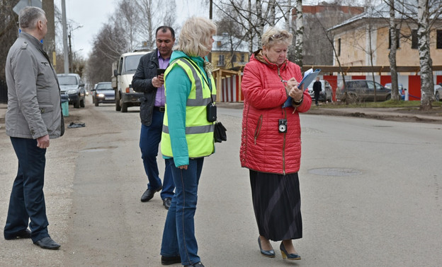 Гарантийный ремонт дорог в Кирове должны закончить к 30 июня