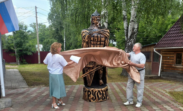 В Свече открыли скульптуру Александра Невского