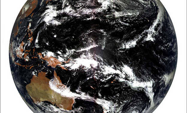 Российский метеоспутник «Электро-Л» № 4 передал первые снимки Земли