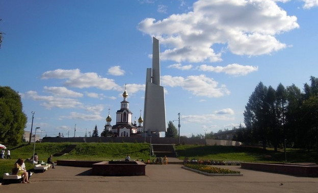 Администрация Кирова намерена вернуть городу участок в парке Победы