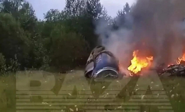 Возбуждено уголовное дело после авиакатастофы в Тверской области