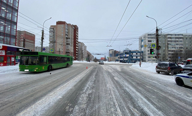 На улице Воровского водитель автобуса № 21 сбил пешехода