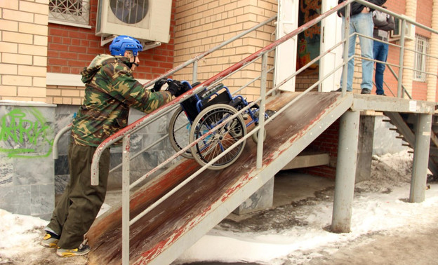 В Кировской области введут госконтроль за обеспечением доступной среды для инвалидов