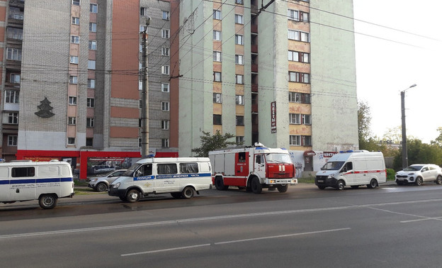 На улице Комсомольской оцепили территорию из-за подозрительного предмета
