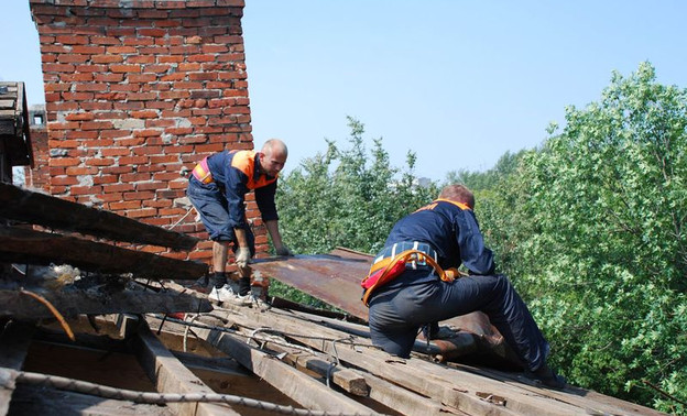 Общественники остались недовольны капремонтом домов в Кирове