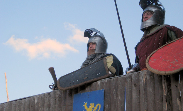 Штурм крепости, рыцарские поединки и конное шоу. В Кирове пройдёт фестиваль исторической реконструкции