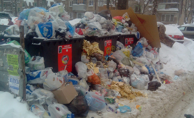 «УК Ленинского района» предложила горожанам заплатить за мусор дважды