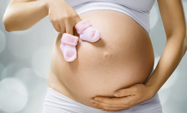 В Минздраве предложили законодательно определить предельный репродуктивный возраст женщин