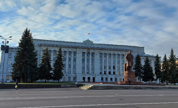 В России могут заменить прямые выборы глав регионов на выборы в заксобраниях
