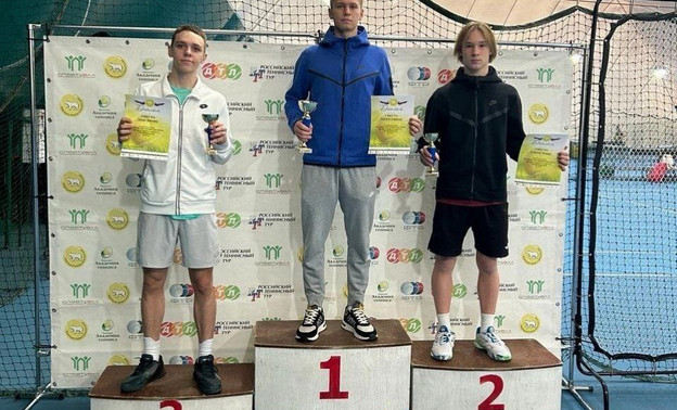 Кировский теннисист завоевал две медали на первенстве ПФО