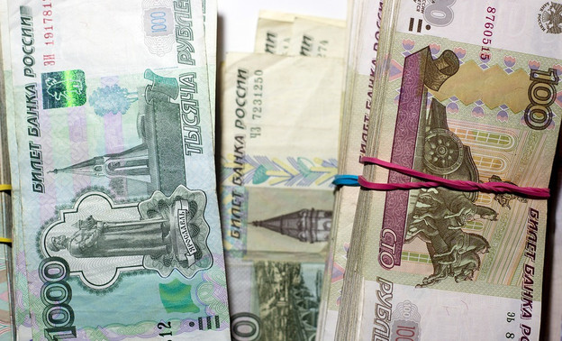 Кировчанин хотел заработать на бирже и потерял почти полмиллиона рублей